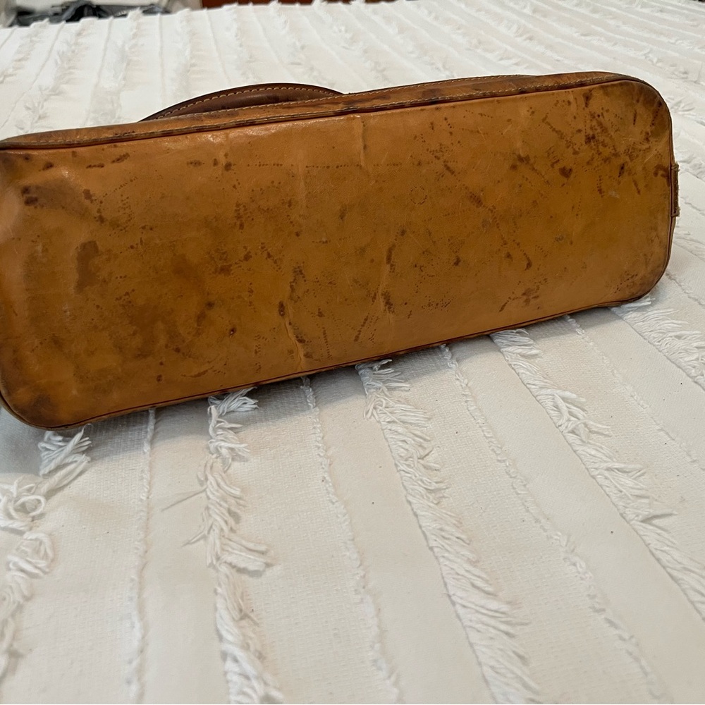 Louis Vuitton Monogram Lockit Tote. Authentic! - Picture 8 of 8